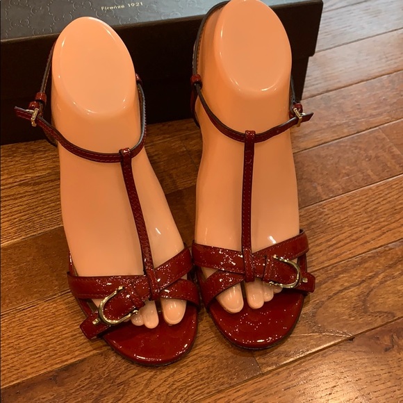 Gucci Red High Heel Sandal size 7 - Picture 2 of 7